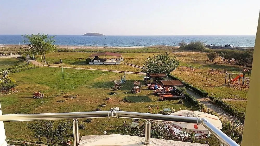 Linda Butik Otel Guemuelduer Smirne 2*,  Turchia